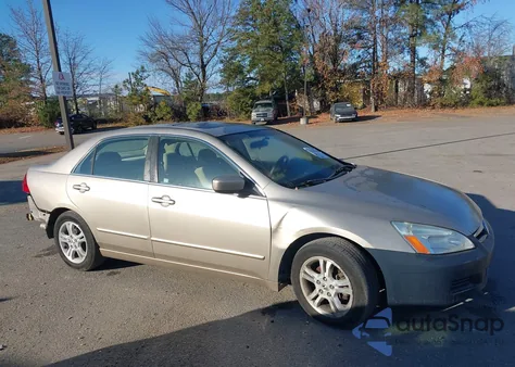 2006 Honda Accord 2.4 Ex из США, поврежденный, VIN 1HGCM56786A183316